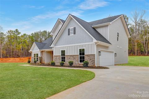 1800 Greyfox Estates Rd, Lancaster, SC 29720 photo 2