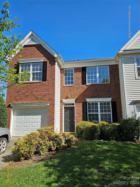 3911 Glenlea Commons Dr, Charlotte, NC 28216