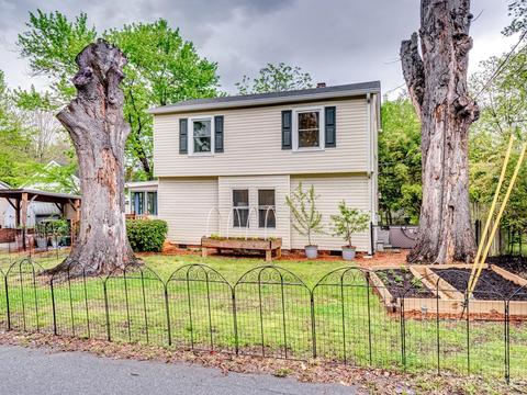 903 Buick Ave, Kannapolis, NC 28083