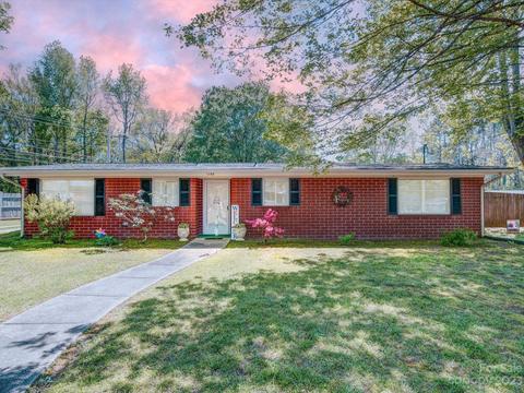 1298 E Cannon Ave, Albemarle, NC 28001