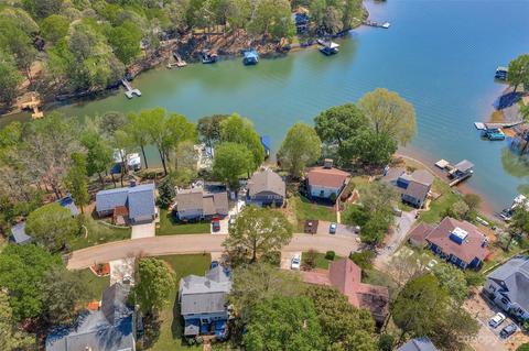 19009 Kailua Cir, Tega Cay, SC 29708