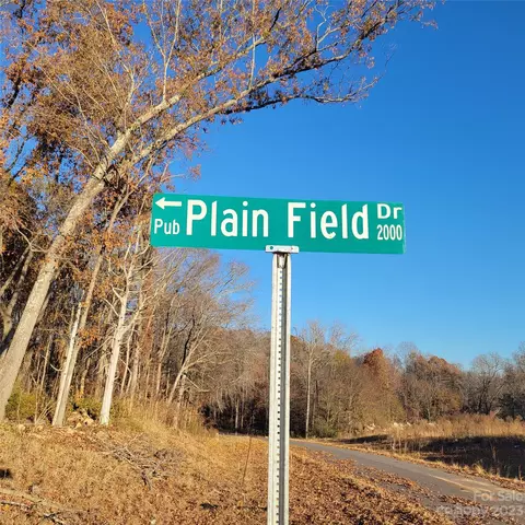 2000 Plainfield 18 Dr #18, Bessemer City, NC 28016