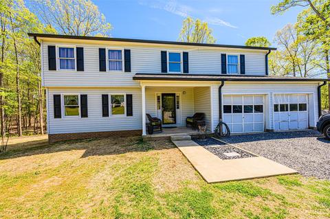 4071 Trout Pond Rd, Claremont, NC 28610