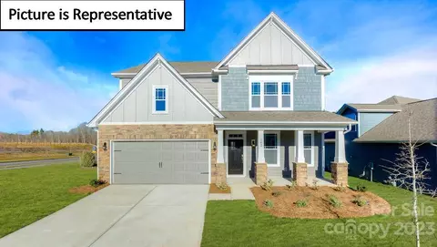 169 Autumnwood Rd, Troutman, NC 28166
