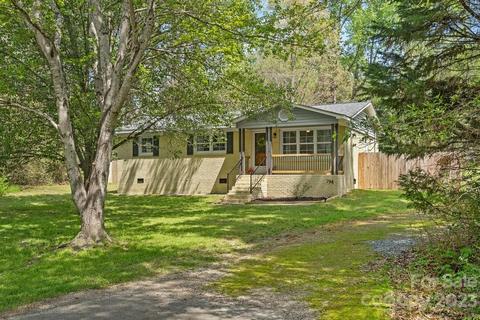 794 Lawndale Cir, Fort Lawn, SC 29714