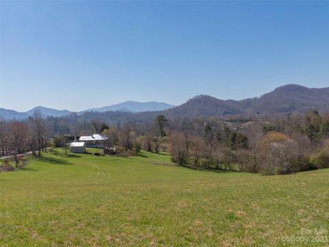262 Pigeon Ford Rd, Canton, NC 28716
