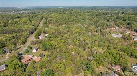 398 Central Heights Dr, Concord, NC 28025