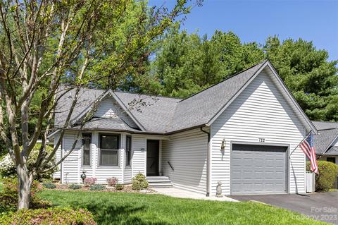 122 Cimarron Dr, Asheville, NC 28803