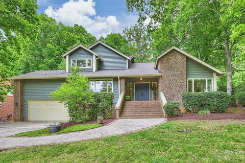 1158 Iverleigh Trl, Charlotte, NC 28270