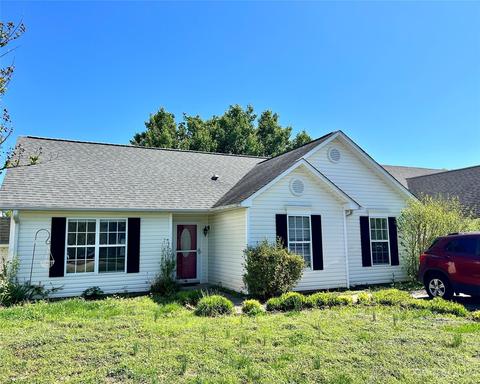5810 Autumn Trace Ln, Indian Trail, NC 28079