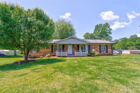 4205 Frostwood Dr, Gastonia, NC 28056