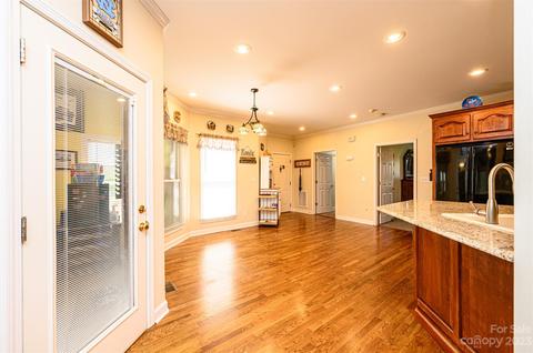 2389 Shang Ln, Conover, NC 28613 photo 25