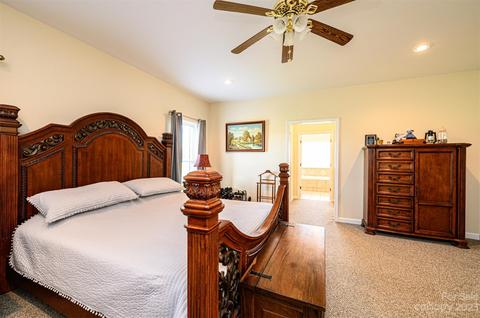 2389 Shang Ln, Conover, NC 28613 photo 30