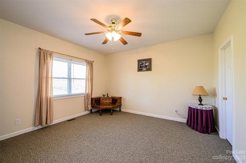 2389 Shang Ln, Conover, NC 28613 photo 38
