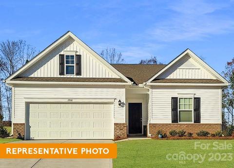 2943 Parkwest Dr #70, Albemarle, NC 28001
