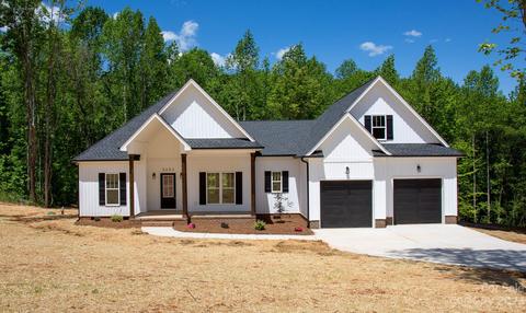 5083 Oxbow Run Ln #62, Clover, SC 29710