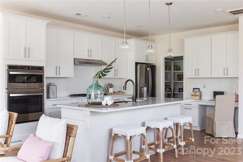 226 Bolden Aly, Charlotte, NC 28217