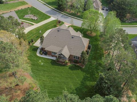 6211 Fox Chase Dr, Davidson, NC 28036 photo 23
