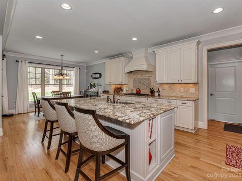 6211 Fox Chase Dr, Davidson, NC 28036 photo 8