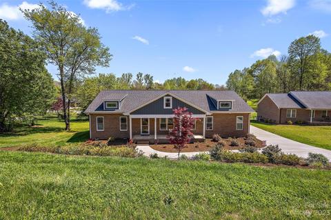 107 Spindle Dr, Maiden, NC 28650
