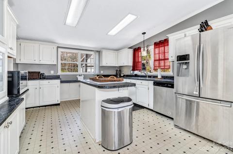 46 Bear Trl, Fairview, NC 28730 photo 9