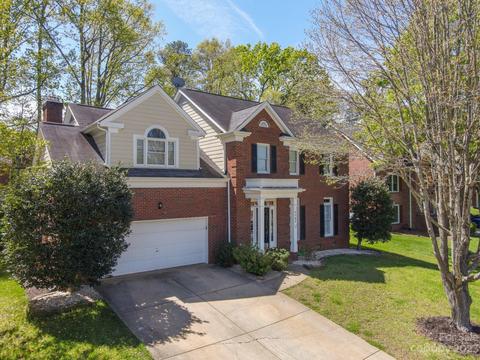 4164 Deerfield Dr NW, Concord, NC 28027