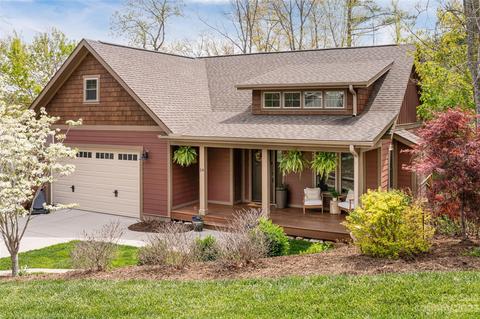 14 Old Bridge Cir, Fairview, NC 28730