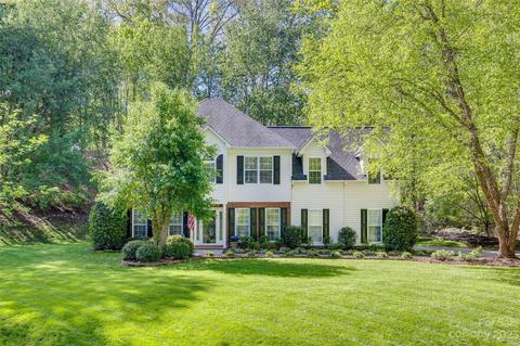1587 Old Tara Ln, Fort Mill, SC 29708