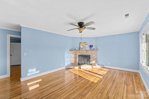 2103 Travis Rd SE, Conover, NC 28613 photo 4