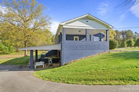 2103 Travis Rd SE, Conover, NC 28613 photo 31