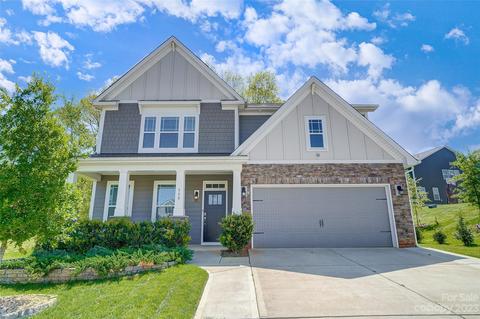 580 Belle Grove Dr, Lake Wylie, SC 29710