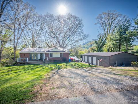 3 Southwicke Ct, Arden, NC 28704