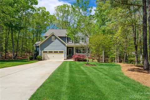 1501 Springfield Dr, Waxhaw, NC 28173