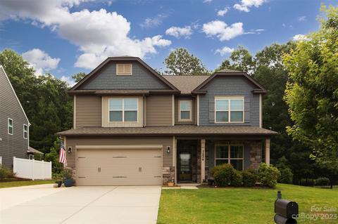 7234 Adirondack Dr, Denver, NC 28037