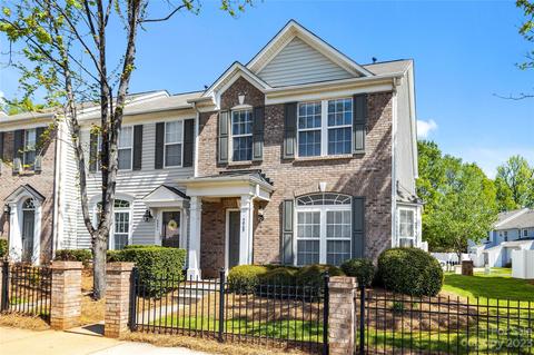 4865 Prosperity Ridge Rd, Charlotte, NC 28269