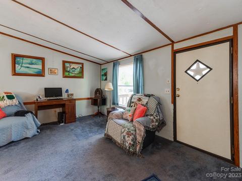 1666 Amy Dr, Conover, NC 28613 photo 5