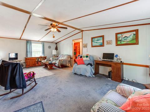 1666 Amy Dr, Conover, NC 28613 photo 4