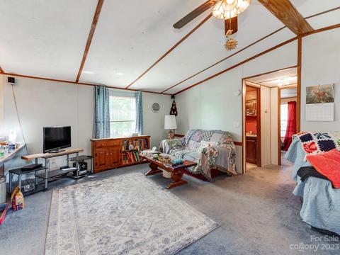1666 Amy Dr, Conover, NC 28613 photo 9