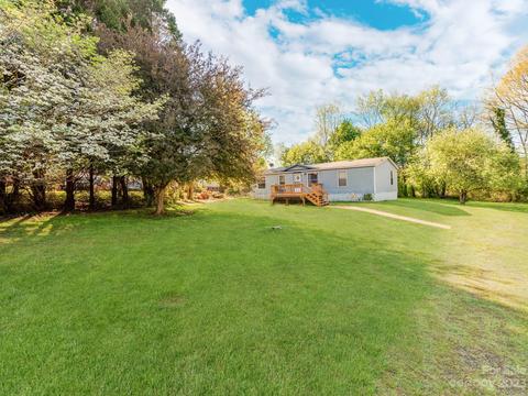 1666 Amy Dr, Conover, NC 28613 photo 2