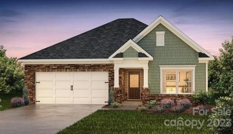 3969 Village Blvd NW, Conover, NC 28613