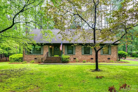 108 Benfield Ave, York, SC 29745
