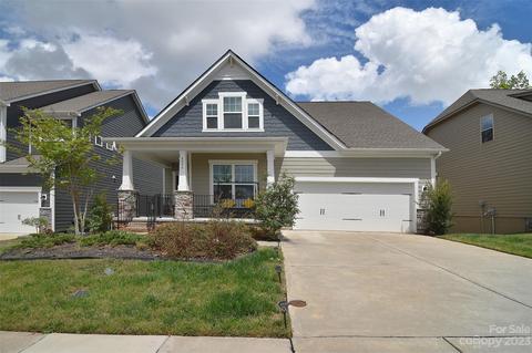 4006 Lily Pond Cir, Waxhaw, NC 28173