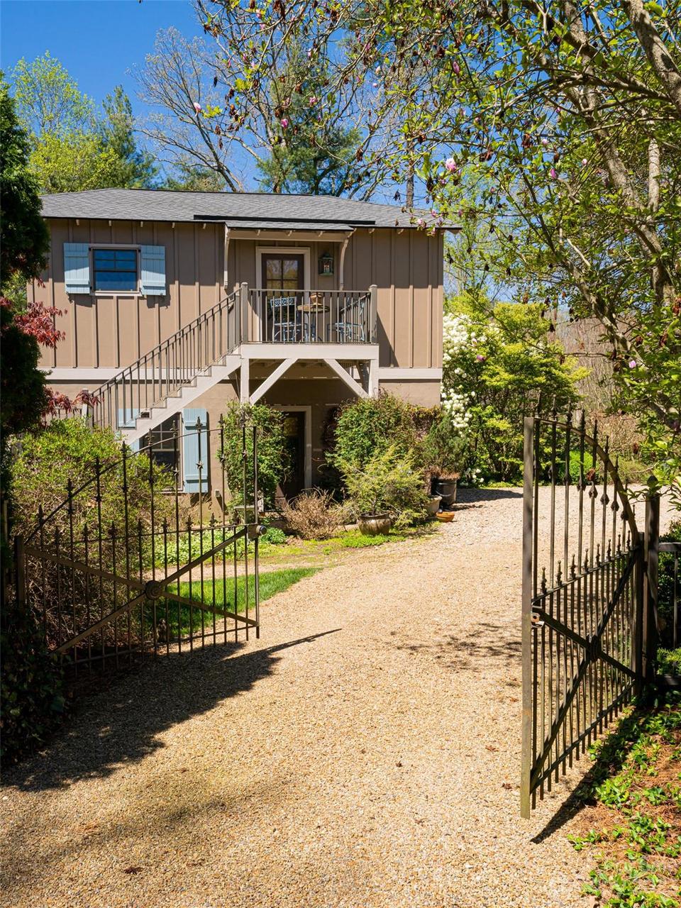  15 Hilltop Rd, Asheville, NC 28803 photo 37