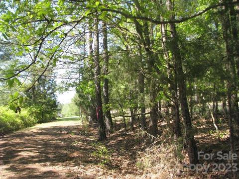 2 5 Ac Pilgrim Rd, Chester, SC 29706