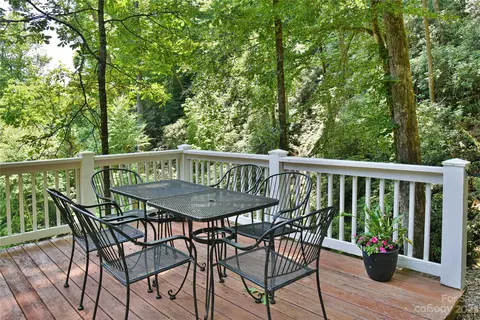 70 Old Place Rd, Hendersonville, NC 28792 photo 28
