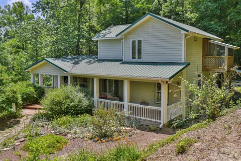 70 Old Place Rd, Hendersonville, NC 28792 photo 1