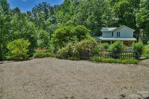 70 Old Place Rd, Hendersonville, NC 28792 photo 32