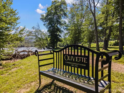 56 Sweet Fern 57 Pkwy #57, Asheville, NC 28804