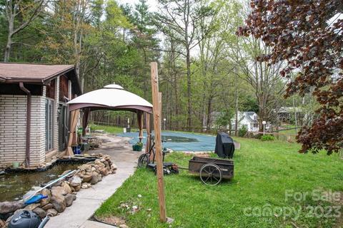56 Suncrest Dr, Mars Hill, NC 28754 photo 4