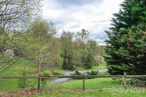 56 Suncrest Dr, Mars Hill, NC 28754 photo 8